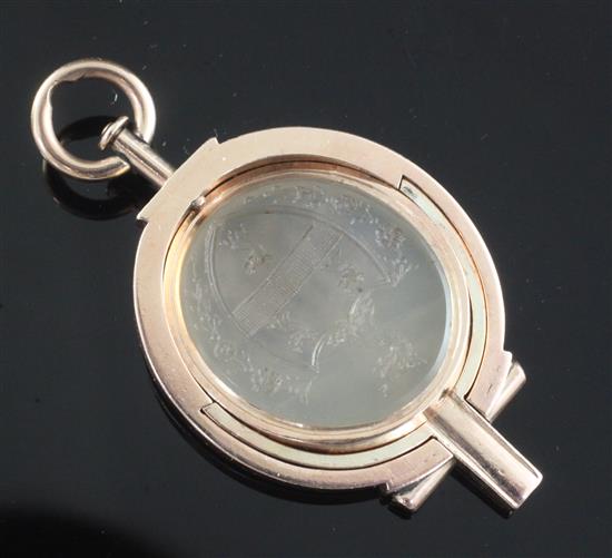 A Victorian gold mounted and chalcedony spinning fob seal, 56mm.